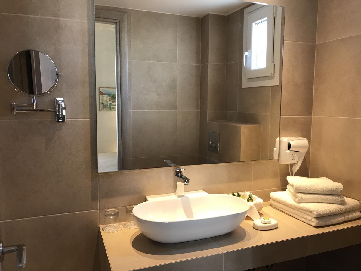 Sailor'S Nautical Concept Hotel Ligoneri Eksteriør billede